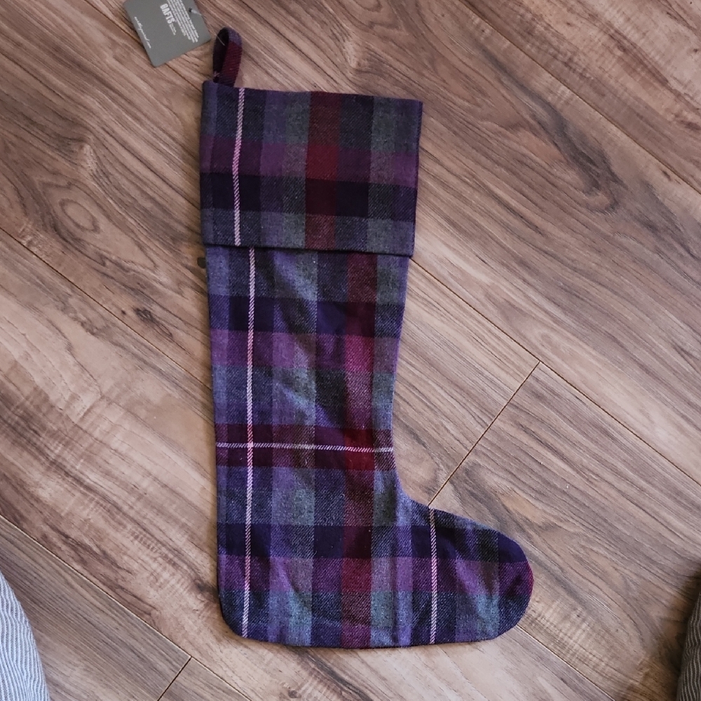 Scottish Tartan Stocking in Purple and Gray Wool